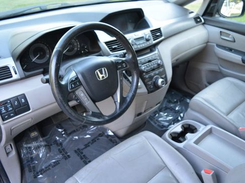 Used 2013 Honda Odyssey Touring Elite image 10