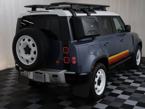 New 2025 Land Rover Defender 110 S image 19