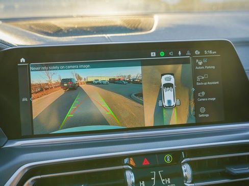 Used 2023 BMW X5 xDrive45e w/ M Sport Package image 23