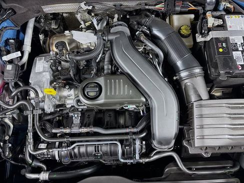 New 2026 Volkswagen Taos S AWD/4WD image 30