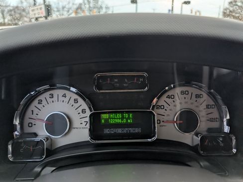 Used 2014 Ford Expedition Limited w/ Equipment Group 301A image 15