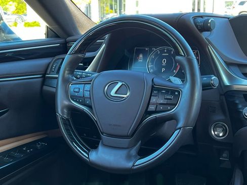 Used 2021 Lexus ES 350 w/ Premium Package image 12
