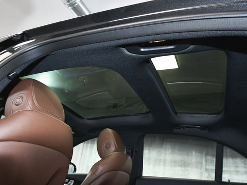 Used 2023 Mercedes-Benz E 350 4MATIC Sedan image 54