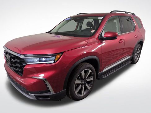 Certified 2024 Honda Pilot Elite image 1