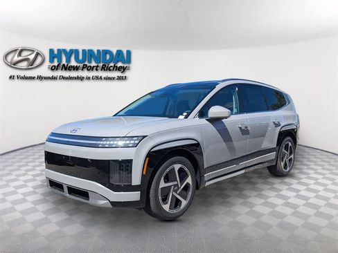 New 2026 Hyundai Ioniq 9 Limited image 1