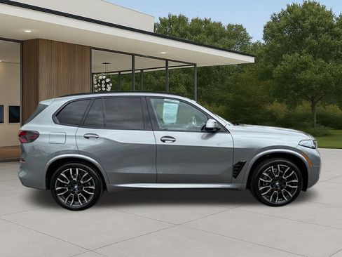 Used 2026 BMW X5 sDrive40i w/ M Sport Package RWD image 7