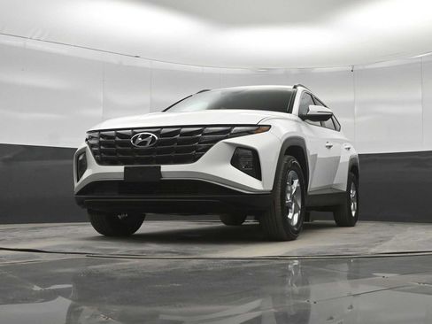Used 2023 Hyundai Tucson SEL AWD/4WD image 32