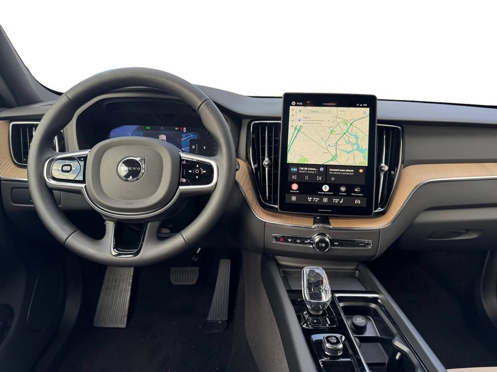 New 2027 Volvo XC60 B5 Plus AWD/4WD image 26
