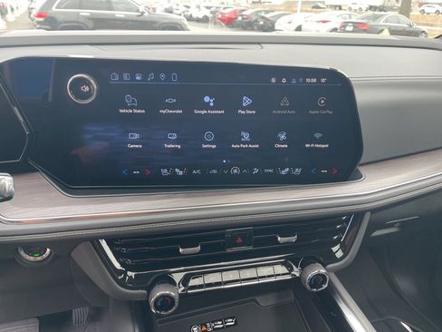 New 2026 Chevrolet Suburban Premier image 29