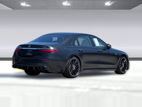 Used 2025 Mercedes-Benz S 63 AMG S image 9