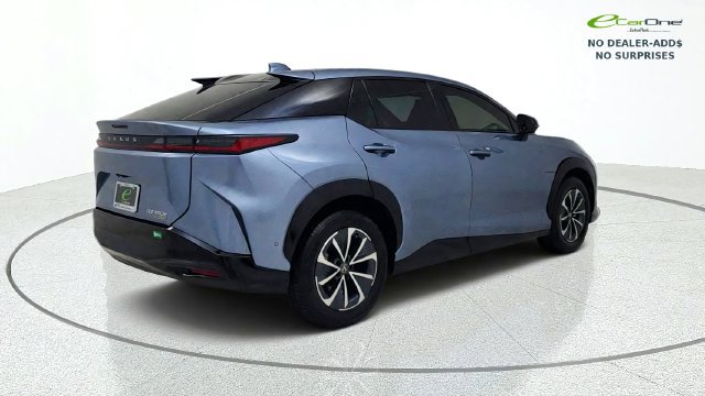 Used 2023 Lexus RZ 450e Premium w/ Technology Package AWD/4WD image 8