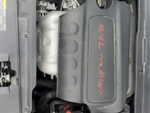 Used 2020 Jeep Compass Latitude image 1