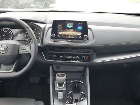 New 2026 Nissan Rogue SV AWD/4WD image 26