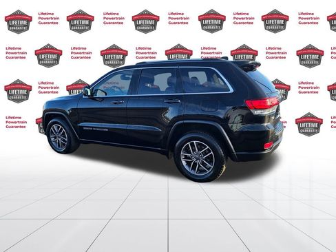Used 2020 Jeep Grand Cherokee Laredo w/ Laredo X Package image 4