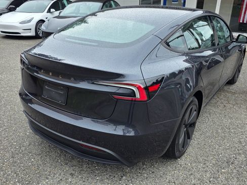 Used 2025 Tesla Model 3 Long Range RWD image 5