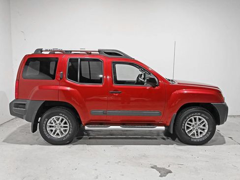 Used 2014 Nissan Xterra S w/ Value Package AWD/4WD image 7