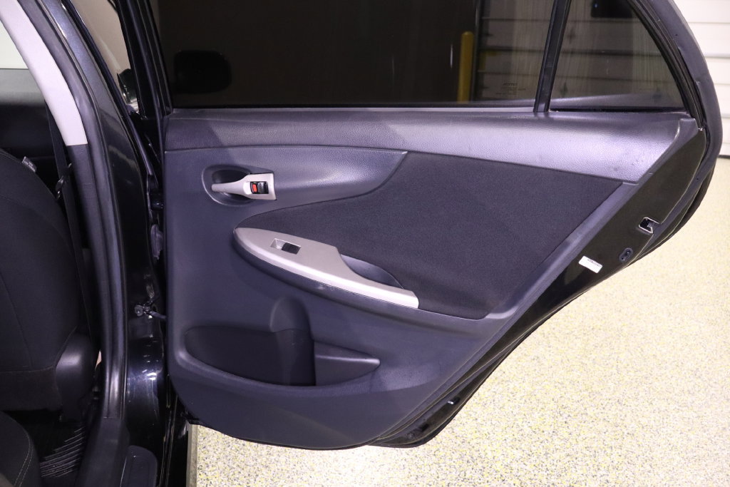 Used 2013 Toyota Corolla S w/ Premium Pkg FWD image 35