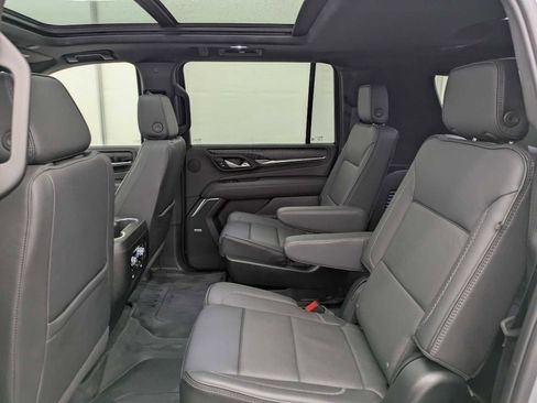 Used 2024 GMC Yukon XL Denali image 23