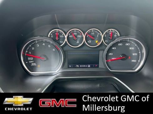 Used 2021 Chevrolet Suburban Z71 w/ Luxury Package image 17