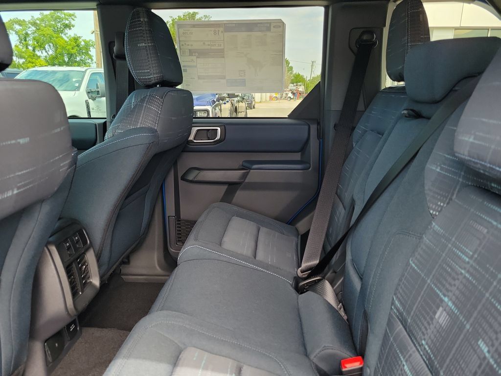 New 2026 Ford Bronco Heritage Edition AWD/4WD image 12