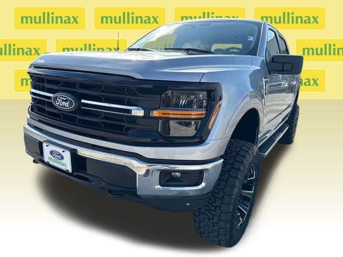 Used 2025 Ford F150 XLT w/ Equipment Group 301A Standard image 9