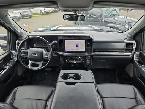 Used 2024 Ford F350 Lariat image 23