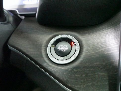 New 2025 Jeep Grand Cherokee L Limited w/ Luxury Tech Group II image 22