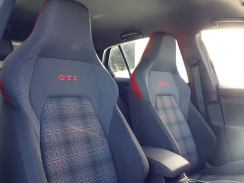 Used 2023 Volkswagen GTI 40th Anniversary Edition image 22