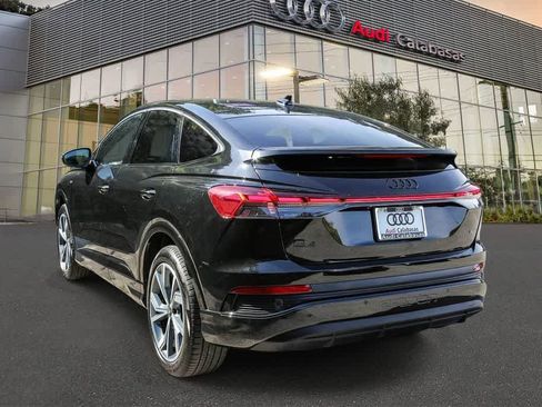 Used 2025 Audi Q4 e-tron Prestige w/ Black Optic Plus Package image 2