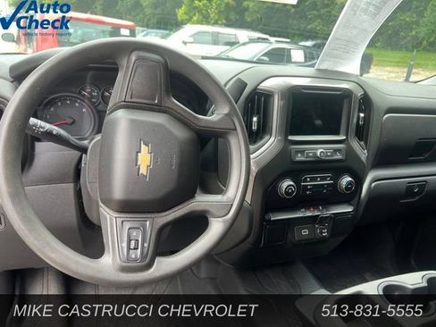 Used 2019 Chevrolet Silverado 1500 Custom w/ Custom Value Package AWD/4WD image 7
