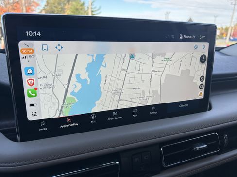 Used 2021 Lincoln Nautilus Reserve image 21