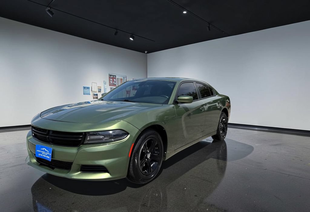 Used 2019 Dodge Charger SXT w/ Leather Interior Group RWD image 7