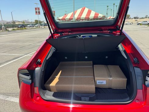 New 2026 Toyota Prius Plug-In Hybrid FWD image 16