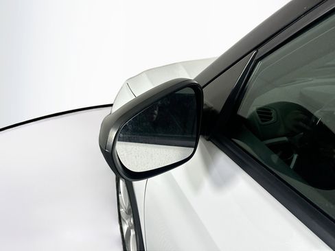 Used 2024 Chevrolet TrailBlazer LS image 16