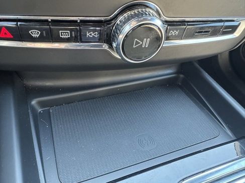 Used 2026 Volvo XC60 B5 Plus w/ Protection Package Premier image 15