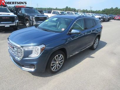 Used 2024 GMC Terrain Denali w/ Denali Premium Package