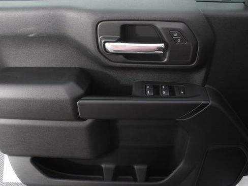 New 2026 Chevrolet Silverado 2500 W/T w/ Z71 Off-Road Package image 13