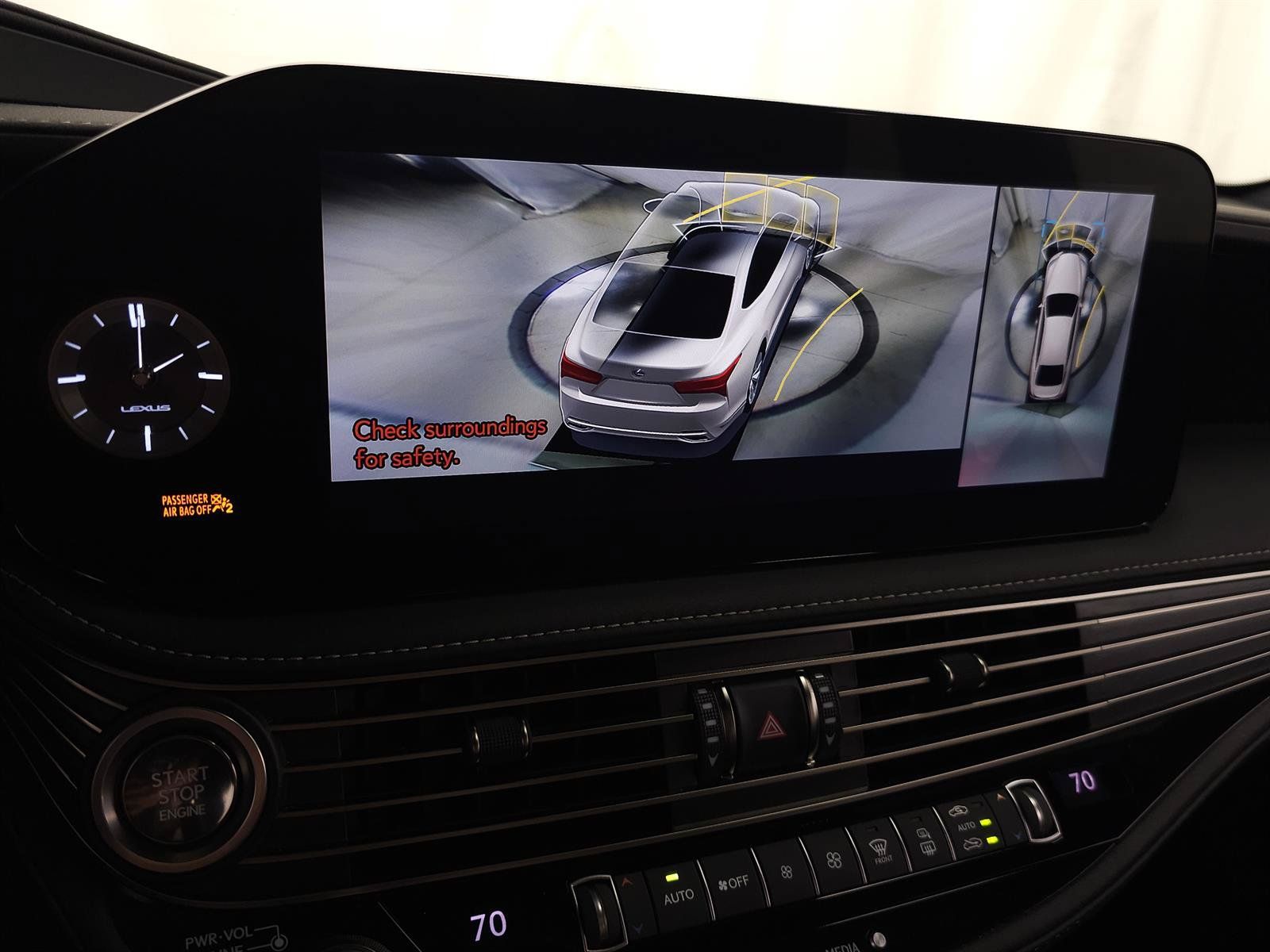 Used 2022 Lexus LS 500 AWD w/ Interior Upgrade Package image 32