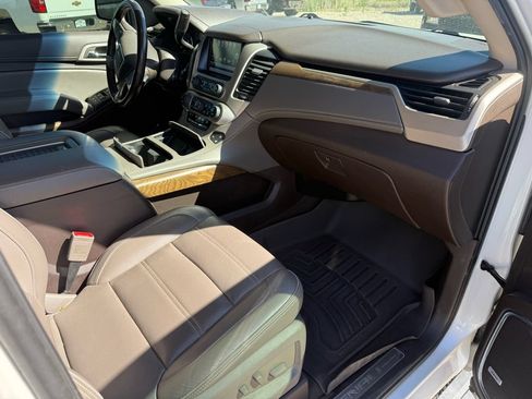 Used 2019 GMC Yukon Denali w/ Denali Ultimate Package AWD/4WD image 14