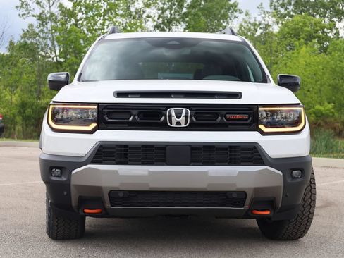 New 2026 Honda Passport TrailSport image 2