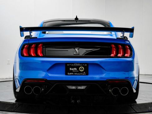 Used 2022 Ford Mustang Shelby GT500 w/ Carbon Fiber Track Pack image 15