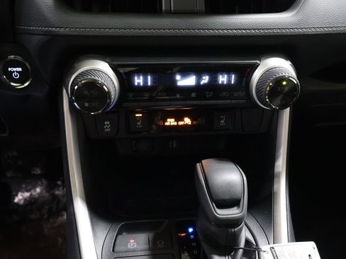 New 2025 Toyota RAV4 XLE image 25