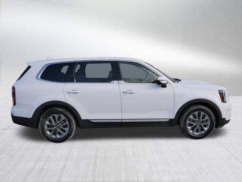 Used 2023 Kia Telluride LX image 8