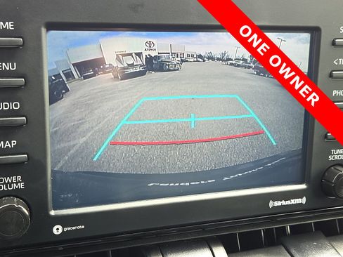 Used 2022 Toyota RAV4 SE image 17