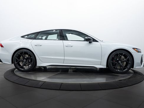 New 2025 Audi RS 7 Performance image 3