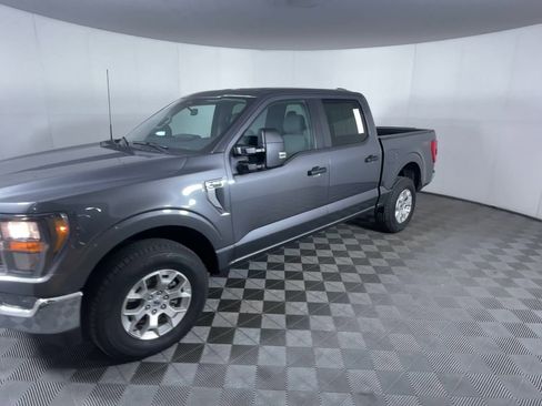 Used 2023 Ford F150 XLT image 4