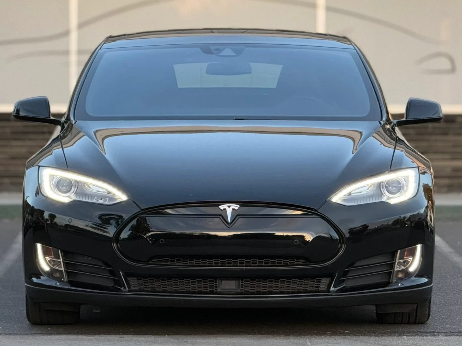 Used 2016 Tesla Model S 90D AWD/4WD image 2