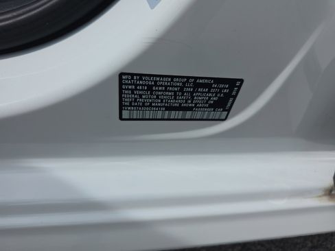 Used 2016 Volkswagen Passat 1.8T SE FWD image 25