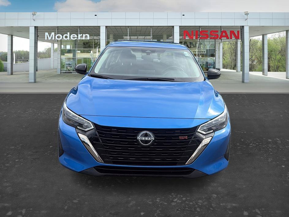 Certified 2025 Nissan Sentra SR FWD image 8
