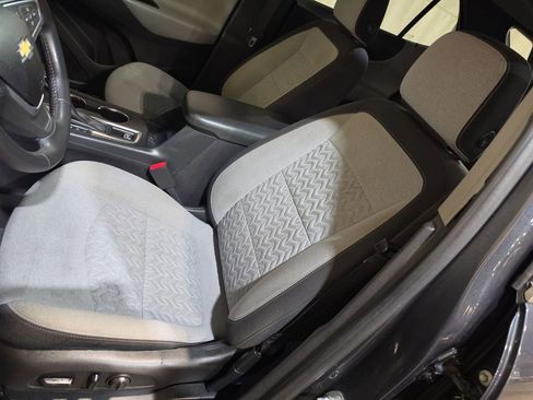 Used 2022 Chevrolet Equinox LT FWD image 13